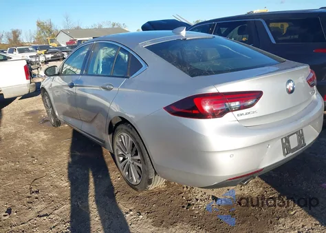 2018 Buick Regal Sportback Essence from USA, damaged, VIN W04GP6SX5J1028423
